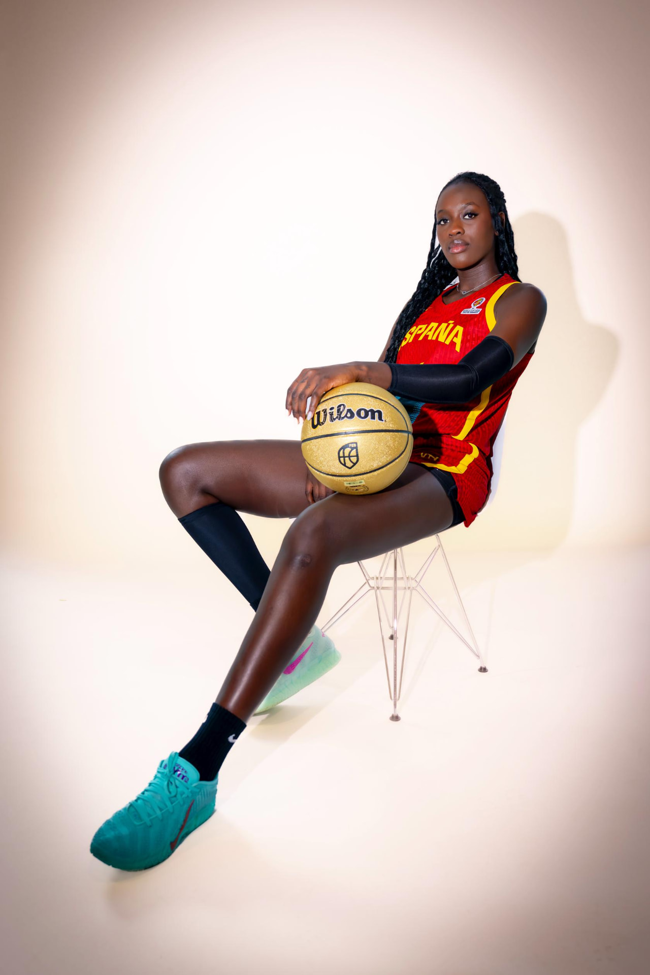 AWA FAM THIAM — foto 2